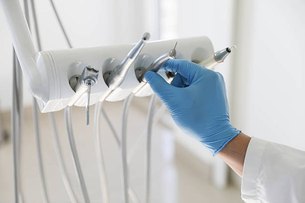 Professional Emergency Dentist technician working in Grizzly Flats, CA